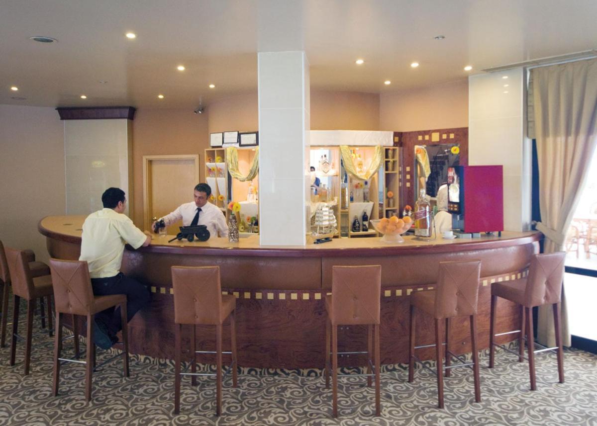 Otel Cender 4*